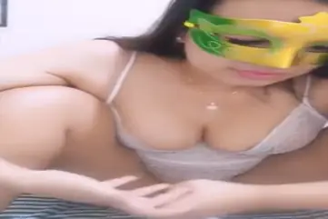 Servis Jari Sendiri Hingga Tembus Klimaks