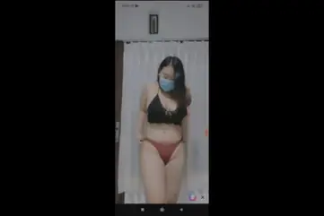 Si Cantik Pamer Area Rahasia Pink Bikin Sange